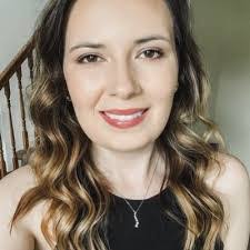 Veronica Vang's Instagram, Twitter & Facebook