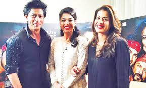 Ram (shahrukh khan) ve murli ( vivek mushran) yetimhanede büyüyen iki arkadaştır. Sanam Shaishta Host Srk Kajol On Their Morning Shows Arab News