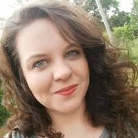 Shannon Ponder's Instagram, Twitter & Facebook