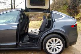 It's smooth, silent and let's not forget, fast. Tesla Model X Rear Doors Open Driving Torque