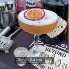 Essex mobile bar hire | 6 amazing spring cocktail ideas