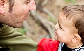 Baby & sprechen » meilensteine in der babyentwicklung: Fruherkennung Risiken Und Storungen In Der Sprachentwicklung Kindergesundheit Info De