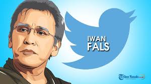Masih banyak foto foto iwan fals yang lainnya, untuk melihatnya bisa kunjungi daftar koleksi foto dibawah ini : Iwan Fals Wah Ini Keren Polri Tni Akan Menjaga Kehendak Rakyat Mantab Jendral Tribun Manado