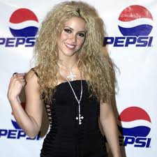 Pin By Brooke Birney On Shakira Shakira Shakira Hips Tank Top Fashion