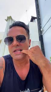 Wow. 25 years. Happy milestone birthday imaginate. The album that kicked it  all off. So many people made this happen. Many more than just the 4  original members. It's takes a team.