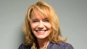 Vicki Witkowski's Instagram, Twitter & Facebook