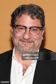 39 Photos & High Res Pictures