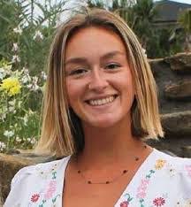 Joanne Honeycutt's Instagram, Twitter & Facebook