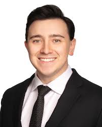 Julian Parsons's Instagram, Twitter & Facebook