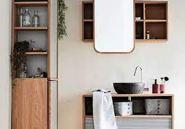 Vente de meubles de salle de bain pratiques et tendances, avec placard et étagères, pour placer une vasque ou deux. 20 Meubles Pour Une Petite Salle De Bains Elle Decoration