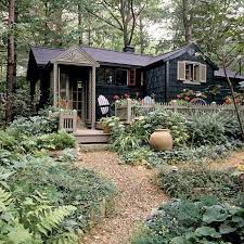 A Tiny But Charming Summer Cottage In Maine Cottage Journal Cottage Exterior Cottage House Exterior Cottage Style Homes