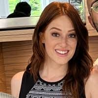 Jennifer Hock's Instagram, Twitter & Facebook