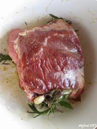 Wesfood Mediterraner Nackenbraten Vom Schwein Nackenbraten Schweinebraten Rezept Fleisch Gerichte