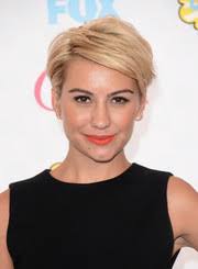 Her unique hair styling is a highlight in her appearance. Chelsea Kane Short Hairstyles Chelsea Kane Hair Stylebistro