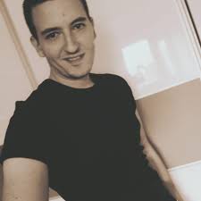 What active crews are available in NFS Heat?