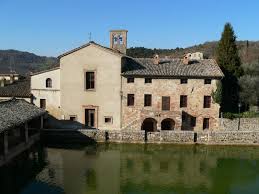 The 10 best bagno vignoni hotels. Bagno Vignoni Village In Valdorcia In Tuscany Thermal Baths Italy