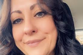 Allyson Perkins's Instagram, Twitter & Facebook