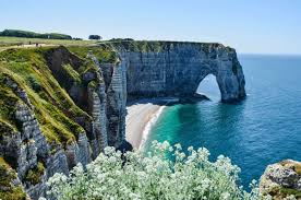 Dazu zählen 13 höhlen, 1.970 aussichtspunkte, 39 aussichtstürme und 7 andere. Normandie á… Frankreichs Wilde Und Wunderbare Kuste Urlaubsguru