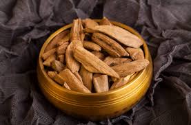 East Indonesian Oud Wood Chips Bakhoor Co Uk Perfume Recipes Wood Chips Sweet Perfume