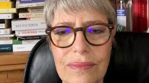 Arlene Holcomb's Instagram, Facebook & TikTok