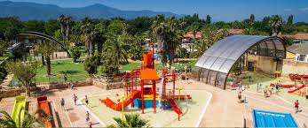 Sous le soleil méditerranéen, profitez des animations proposées par votre établissement. 5 Star Campsite Argeles Sur Mer La Sirene South Of France