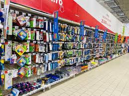 Ciao ciao borse pesanti, perdite di tempo e code alla cassa. Auchan LanseazÄ O OfertÄ De Peste 2 500 De Articole Pentru Noul An Ècolar Modernbuyer Revista Specialistilor In Achizitii