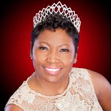 Joan Rainey's Instagram, Twitter & Facebook