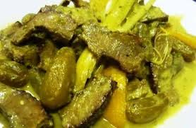 Tempat membuat daging salai menggunakan arang bonda rozita ibrahim. Resepi Daging Salai Masak Lemak Malaysia Viral Recipe Facebook