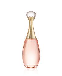 Discover J Adore By Christian Dior Available In Dior Official Online Store Beautiful Essences And Olfactory Notes Of An Iconic Fragrance Eau De Toilette Dior