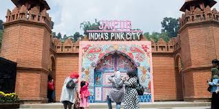 Tempat wisata di bandung akan kami sajikan lengkap kepada anda pada kesempatan kali ini. 10 Tempat Wisata Bandung Yang Sudah Buka Saat New Normal Halaman All Kompas Com