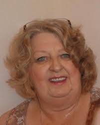 Peggy Riling's Instagram, Twitter & Facebook