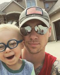 My mini. 🤘🏻👨‍👦