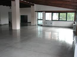 Visualizza altre idee su pavimento in cemento, pavimenti, pavimenti in cemento. Pavimenti Cemento Levigato Reggio Emilia Parma Levigatura Pavimento Casa Showroom