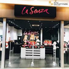 La senza #p slasenza # s ale # l asenzamalaysia # p slasenzakl # p ersonalshopper @ps.lasenza.kl. Now Till 18 Jun 2020 La Senza June Sale At Mitsui Outlet Park Everydayonsales Com