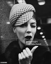 2,617 Model 1962 Stock Photos, High-Res Pictures, and Images