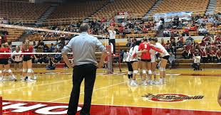 See what you know about this sport by taking these trivia volleyball quiz questions and 1. Women S Volleyball Ohio State Downs Iowa In Straight Sets The Lantern