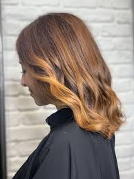 Ci sono anche il lob e il carrè. Long Bob O Lob Il Taglio Di Capelli Di Tendenza Per L Autunno