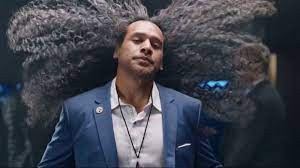 Troy battles kansas city chiefs quarterback patrick mahomes in a lighthearted argument that head and shoulders poses as offense vs. Head Shoulders Tv Commercial Offense Vs Defense Featuring Pat Mahomes Troy Polamalu Ispot Tv