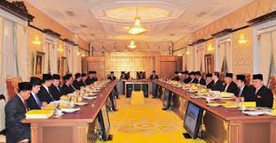 Sumber istana memberitahu, sidang dijangka berlangsung pada pukul 2.30 petang. Umno Angkuh Sehingga Menderhaka Kepada Majlis Raja Raja Roketkini Com