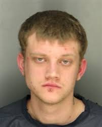 Lincoln man tips police off to trespassers