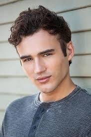 Alycia Grant's Instagram, Twitter & Facebook