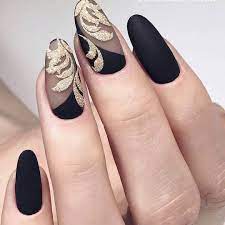Ver más ideas sobre uñas, decoración de unas, disenos de unas. Unas Negras Mate Con Dorado Unas Negras Con Dorado Unas Negras Decoradas Unas Pintadas De Encaje