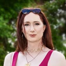 Christine Bundy's Instagram, Twitter & Facebook