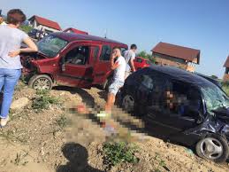 Jun 20, 2021 · un tânăr de 19 ani și o femeie de 53 de ani au murit în urma unui accident produs duminică în județul bacău. Accident La IeÈ™irea Din BacÄƒu Spre OneÈ™ti DeÈ™teptarea Ziarul BacÄƒului