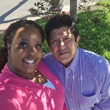 How to remove 3 objects from the ground at 416 N Cockrell Hill Rd Dallas Tx  75211?