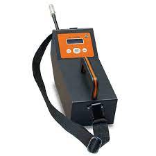 The sf6 leakpointer is easy to operate with one hand. Sf6 Leckdetektor 3 033 R200 Dilo Armaturen Und Anlagen Gmbh Ndir Akku Mit Grafikdisplay