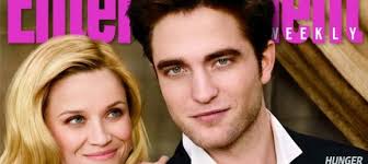 Robert Pattinson Chats about Shirtless Scenes, Vampire Contacts & More