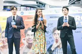 Jane lives with her brother chut with her being the only one doing everything around the house. Cover Brother Of The Year Cast Revealed Great Chemistry With One Another Hallyusg