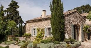 Photo 7 Charming Property To Rent Near Saint Remy De Provence Heated Swimming Pool And Tennis Court Maison En Provence Maison Toscane Belle Maison