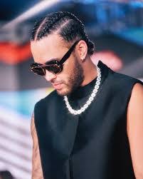 Jessica Royce's Instagram, Twitter & Facebook